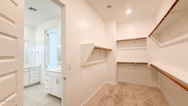 2041 W SIERRA SUNSET Trail 2, Phoenix, AZ 85085
