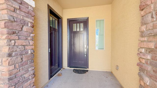 2041 W SIERRA SUNSET Trail 2, Phoenix, AZ 85085