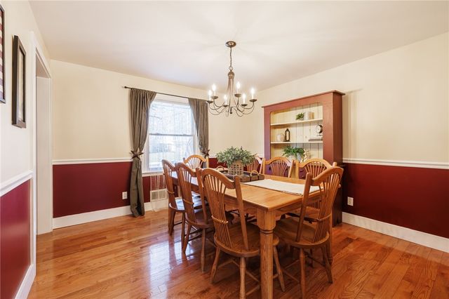 75 Brentwood Lane, Perinton, NY 14450