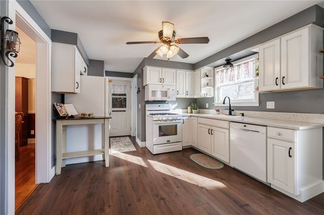 75 Brentwood Lane, Perinton, NY 14450