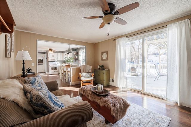 75 Brentwood Lane, Perinton, NY 14450