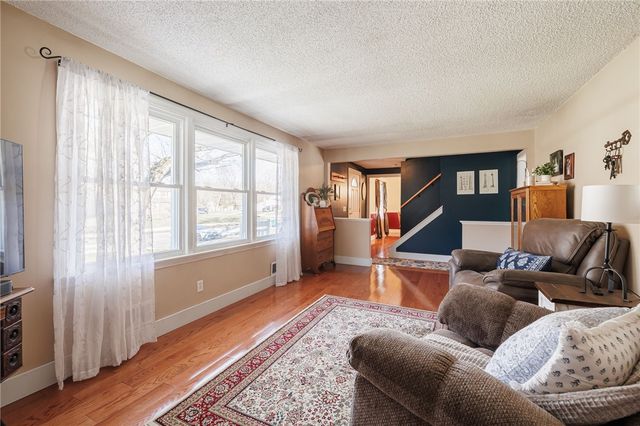 75 Brentwood Lane, Perinton, NY 14450