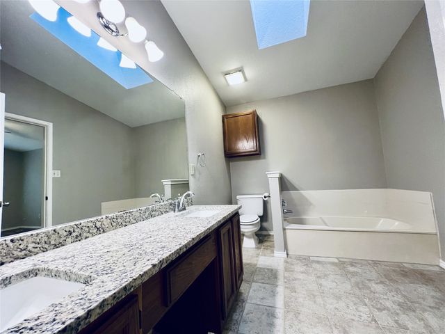 759 Meadowcreek Court, Garland, TX 75043