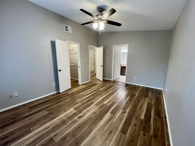 759 Meadowcreek Court, Garland, TX 75043