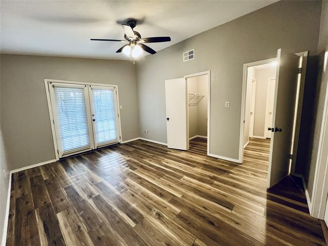 759 Meadowcreek Court, Garland, TX 75043