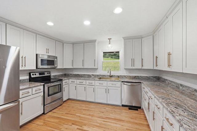 237 S Fork Rd, Sparta, TN 38583