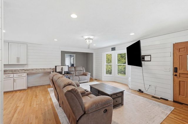 237 S Fork Rd, Sparta, TN 38583