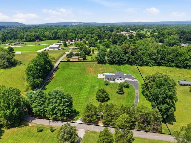237 S Fork Rd, Sparta, TN 38583