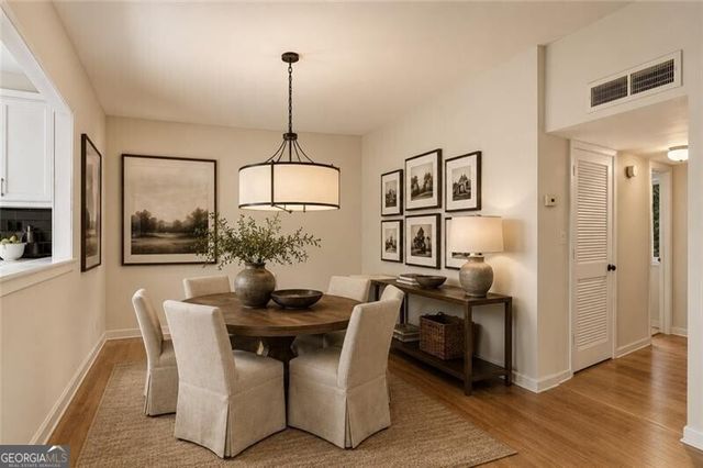 709 River Run Drive, Sandy Springs, GA 30350
