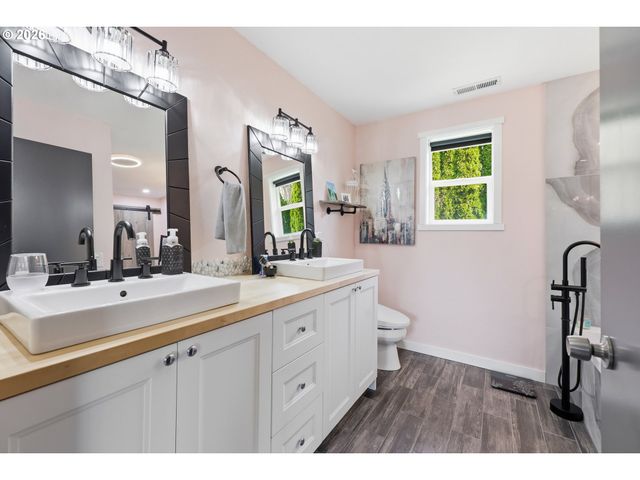 506 SUNSET RIDGE Dr, Washougal, WA 98671