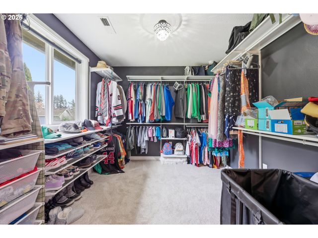 506 SUNSET RIDGE Dr, Washougal, WA 98671
