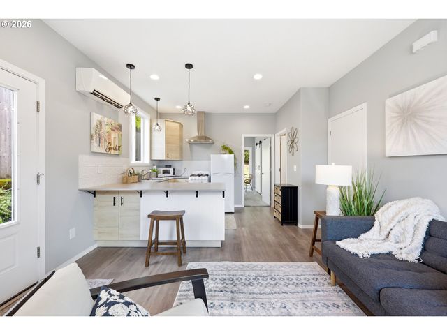 506 SUNSET RIDGE Dr, Washougal, WA 98671