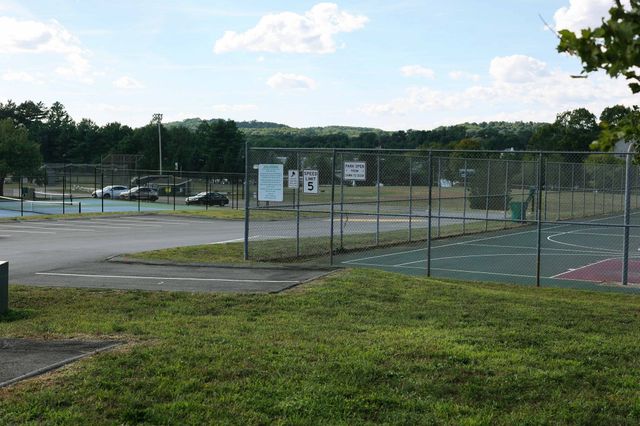 177 Main Street, Groveland, MA 01834