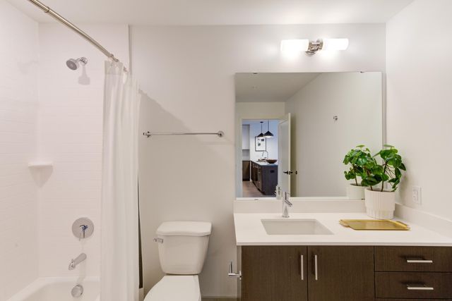 270 Hennepin Avenue 1119, Minneapolis, MN 55401