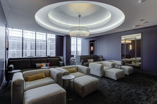 270 Hennepin Avenue 1119, Minneapolis, MN 55401