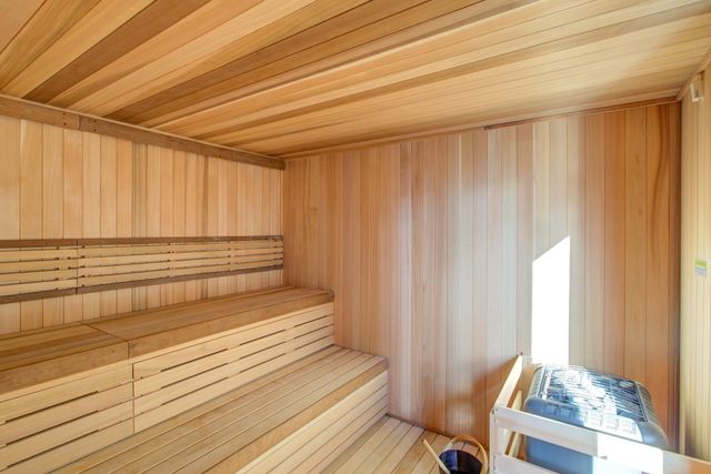 270 Hennepin Avenue 1119, Minneapolis, MN 55401