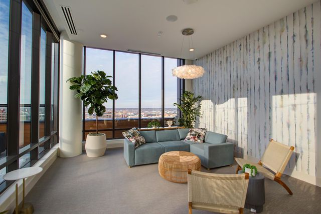 270 Hennepin Avenue 1119, Minneapolis, MN 55401