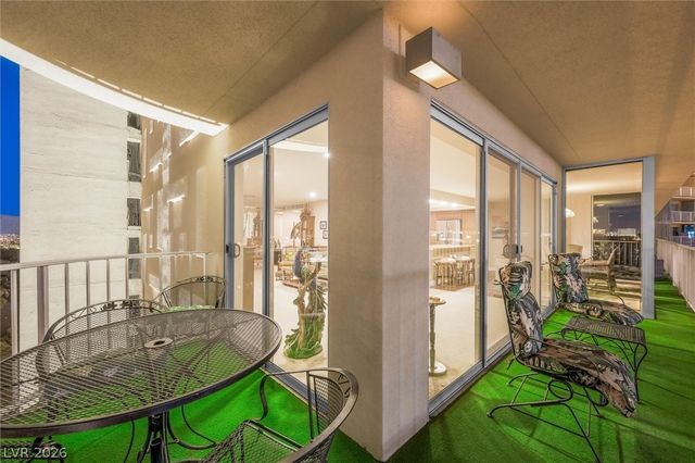 3111 Bel Air Drive 8A, Las Vegas, NV 89109