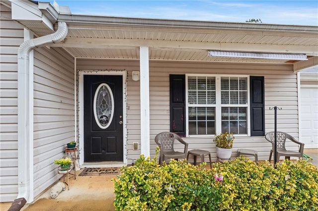 341 Thorn Thicket Drive, Rockmart, GA 30153