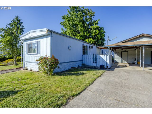77500 S 6TH St C19, Cottage Grove, OR 97424
