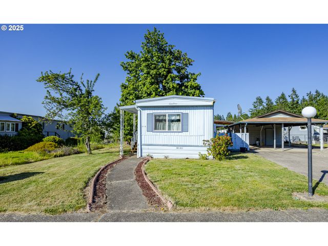 77500 S 6TH St C19, Cottage Grove, OR 97424