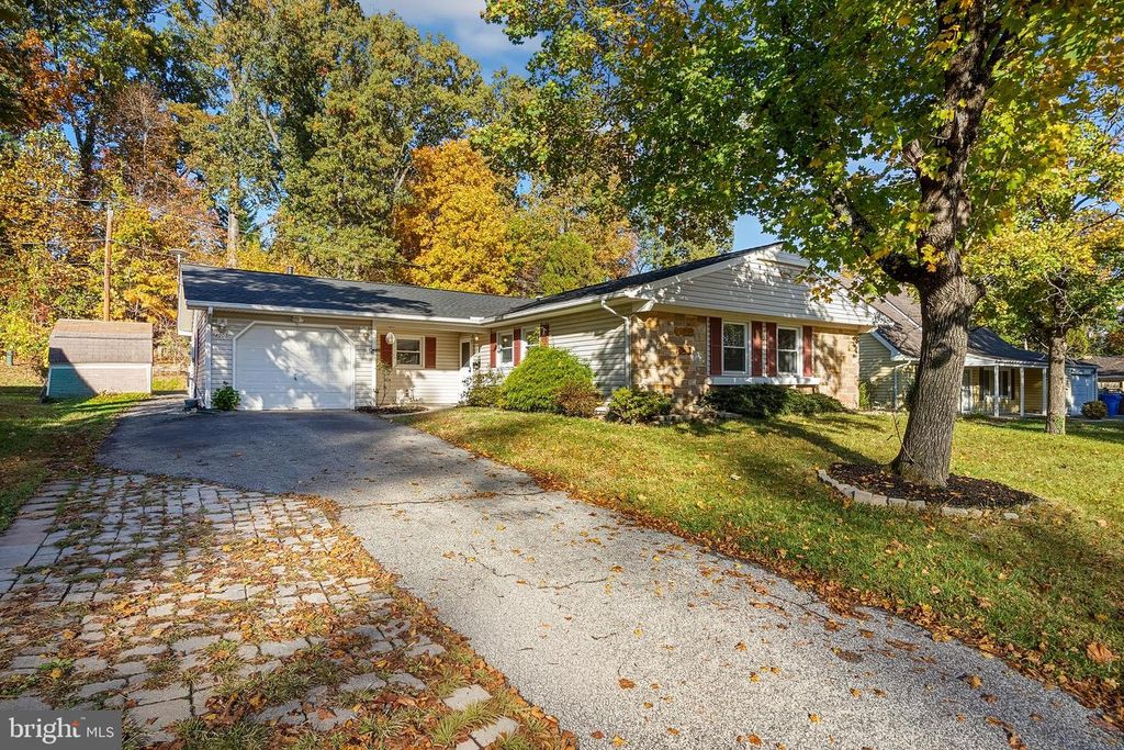 4005 WOODHAVEN LN, Bowie, MD 20715