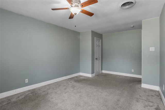 3558 South Drive, Fort Worth, TX 76109