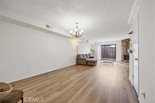 431 E Verdugo G, Burbank, CA 91501