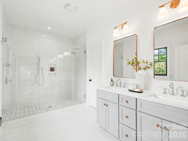5971 Gate Post Road, Charlotte, NC 28211