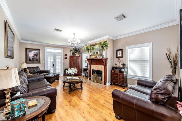 241 Horseshoe Rd, Schriever, LA 70395