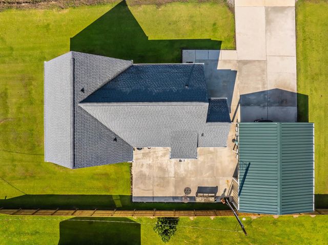 241 Horseshoe Rd, Schriever, LA 70395