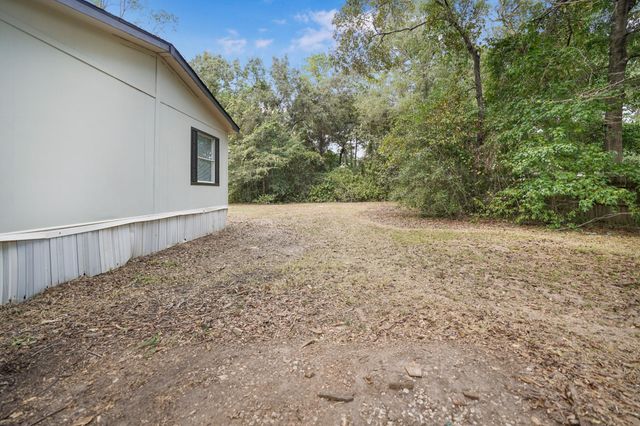 16381 Crockett Bend Drive, Conroe, TX 77303