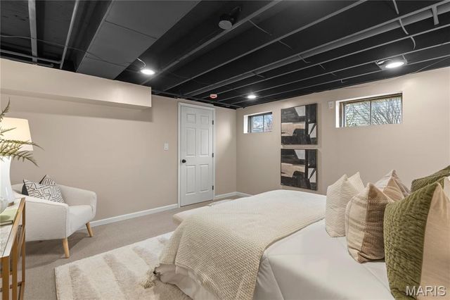 11 Lost Dutchman Drive, St Peters, MO 63376