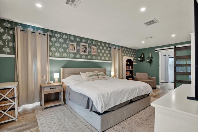 1118 BRAMBLEWOOD DR, Safety Harbor, FL 34695