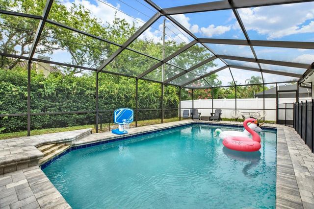 1118 BRAMBLEWOOD DR, Safety Harbor, FL 34695
