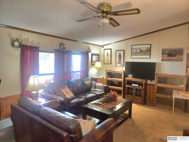 401 & 415 KAFFENBERGER Drive, Murray, NE 68409