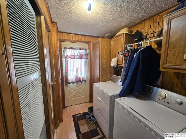 401 & 415 KAFFENBERGER Drive, Murray, NE 68409