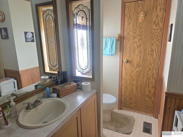 401 & 415 KAFFENBERGER Drive, Murray, NE 68409