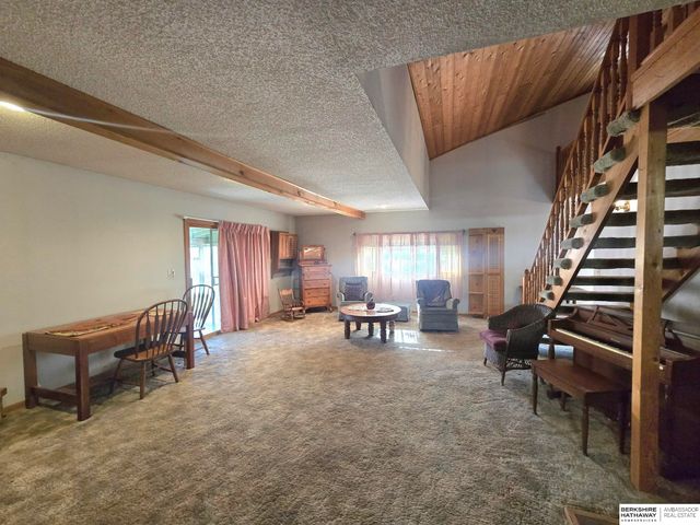 401 & 415 KAFFENBERGER Drive, Murray, NE 68409