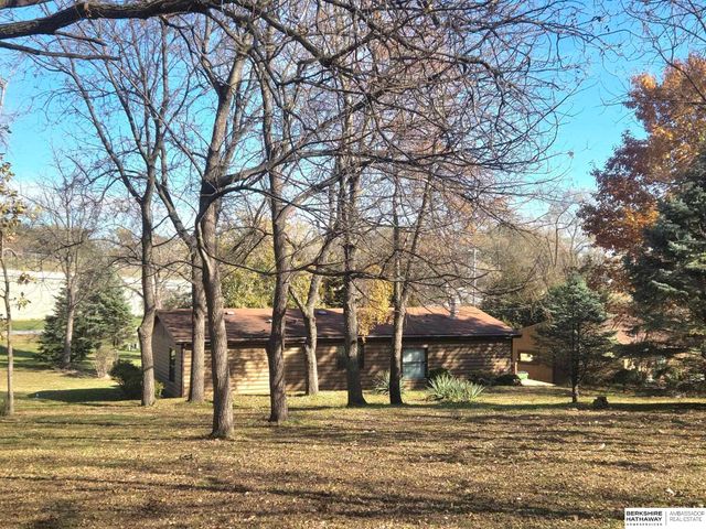 401 & 415 KAFFENBERGER Drive, Murray, NE 68409