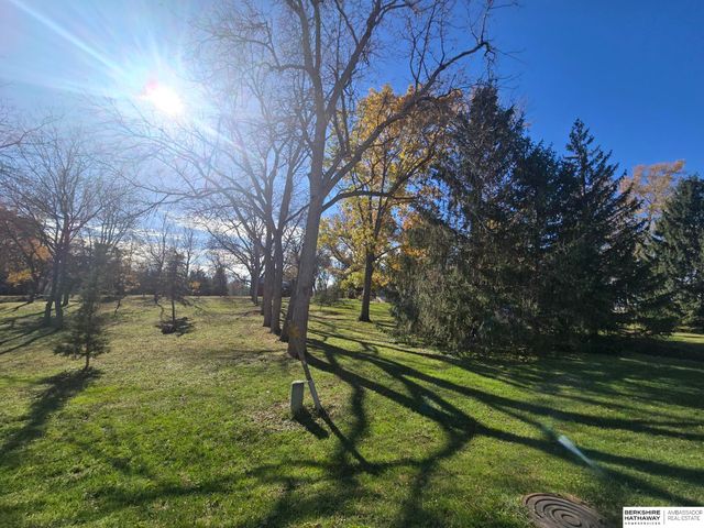 401 & 415 KAFFENBERGER Drive, Murray, NE 68409