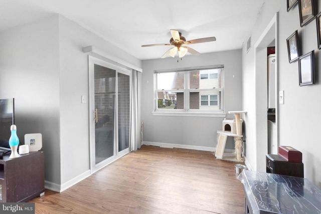 8--4 FLORENCE TOLLGATE PL, Burlington, NJ 08016