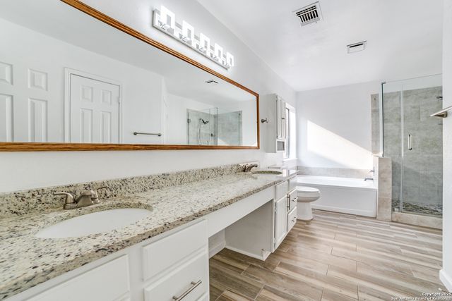 9025 deer, San Antonio, TX 78251