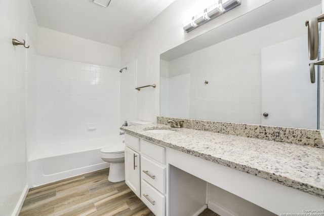 9025 deer, San Antonio, TX 78251
