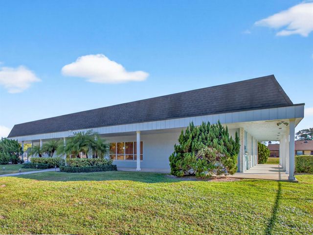 3790 Silver Lace Lane, Boynton Beach, FL 33436