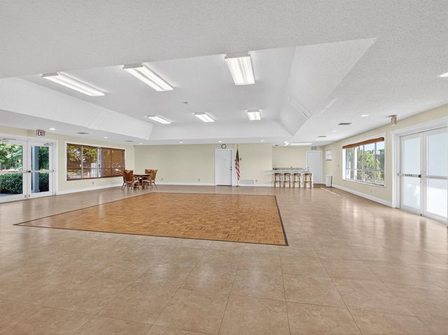 3790 Silver Lace Lane, Boynton Beach, FL 33436