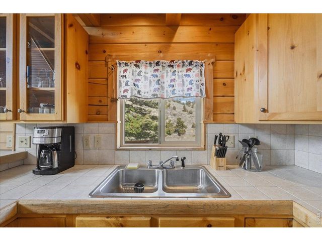 256 W Quandary Ct, Livermore, CO 80536