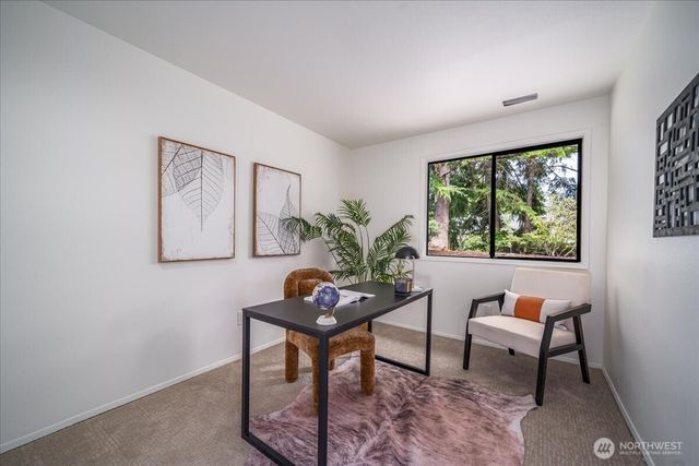 3715 81st Avenue SE, Mercer Island, WA 98040