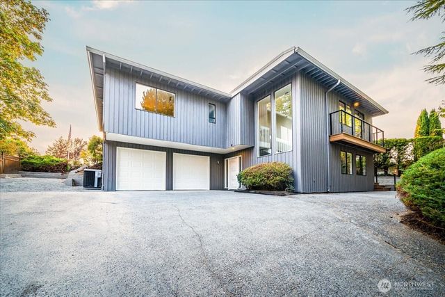 3715 81st Avenue SE, Mercer Island, WA 98040