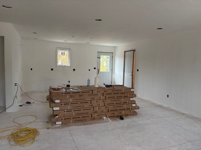 17 Piasta Road, Dudley, MA 01571